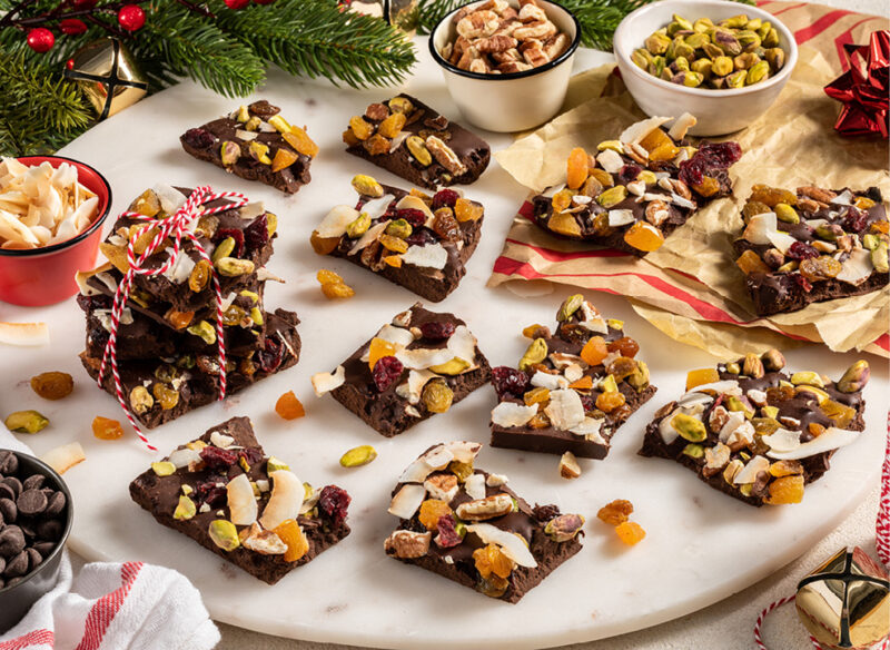 Dark chocolate nuts