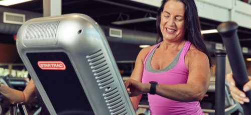 Online vs. In-Person Fitness Classes: Finding Your Perfect Match